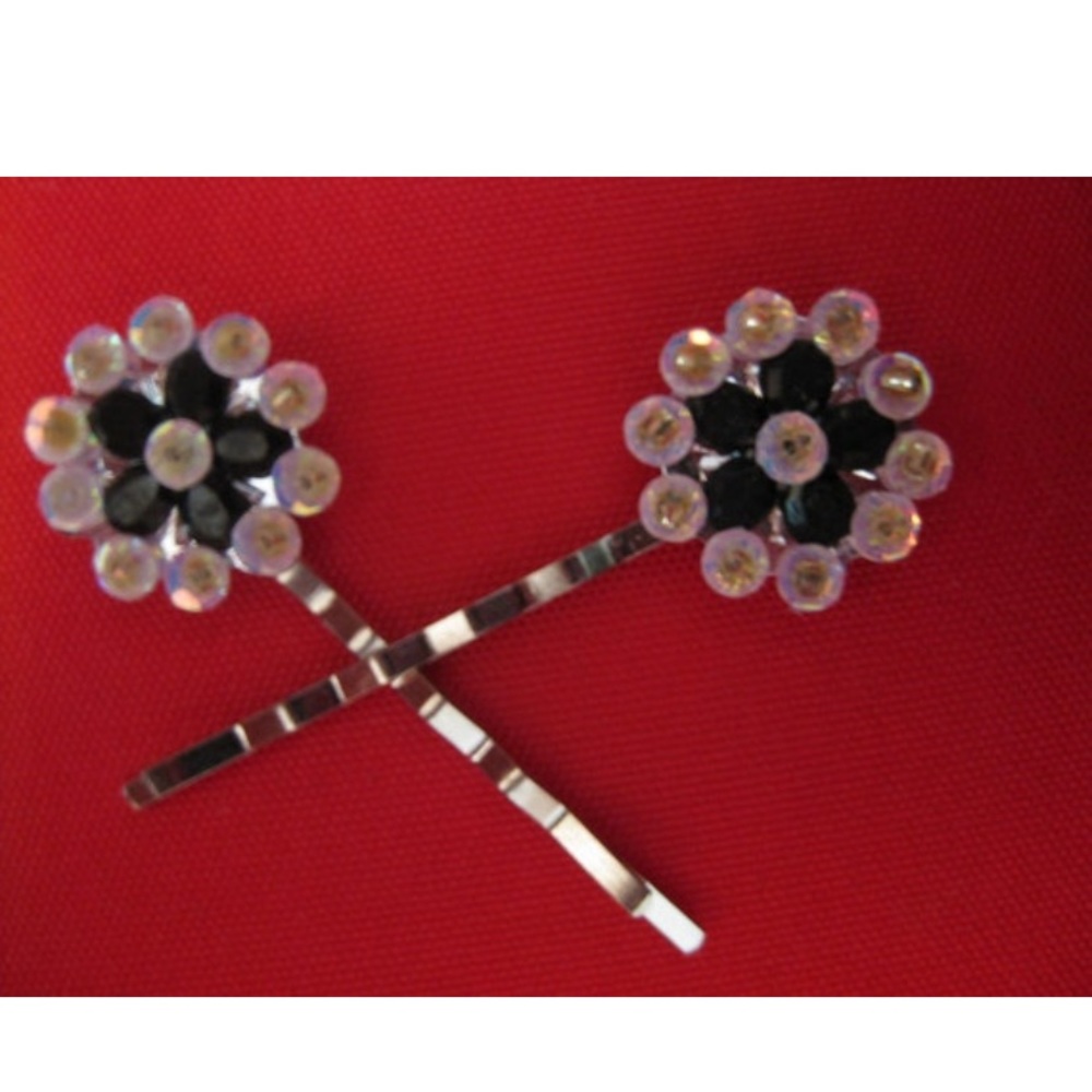 Black and Silver Bobby Pins  B-16